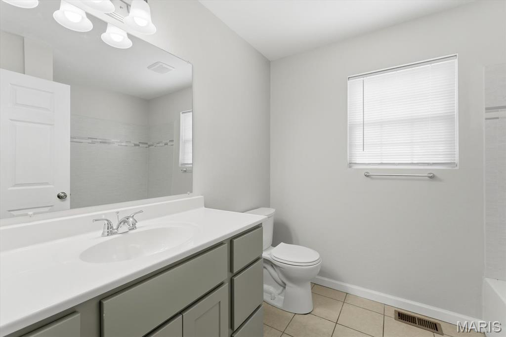 186 West 19th Street Alton, IL 62002 - Photo 16 of 30