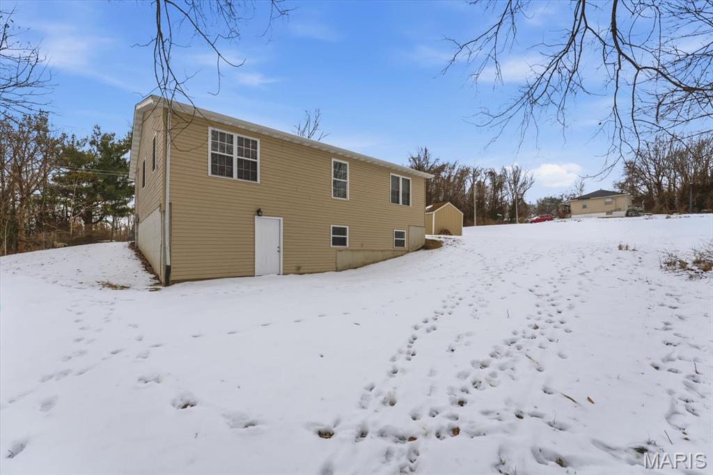 186 West 19th Street Alton, IL 62002 - Photo 5 of 30