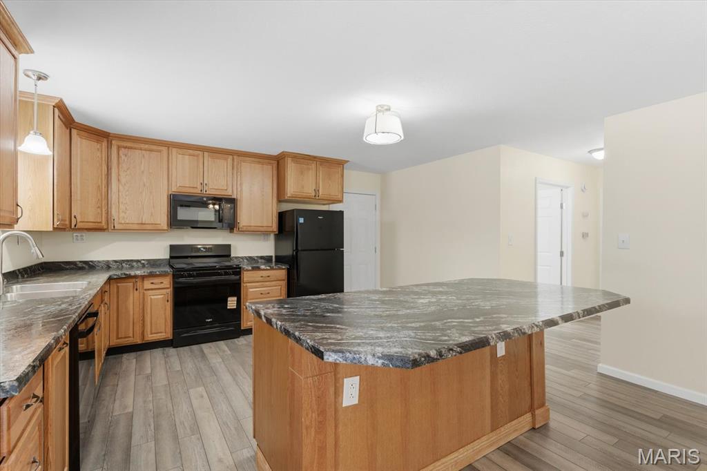 186 West 19th Street Alton, IL 62002 - Photo 9 of 30