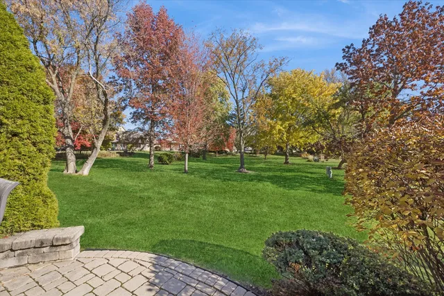 $469,000 | 8539 Thistlewood Court, Darien, IL 60561