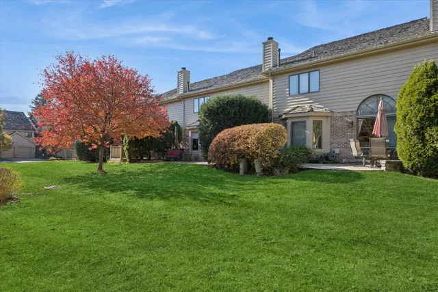 $469,000 | 8539 Thistlewood Court, Darien, IL 60561