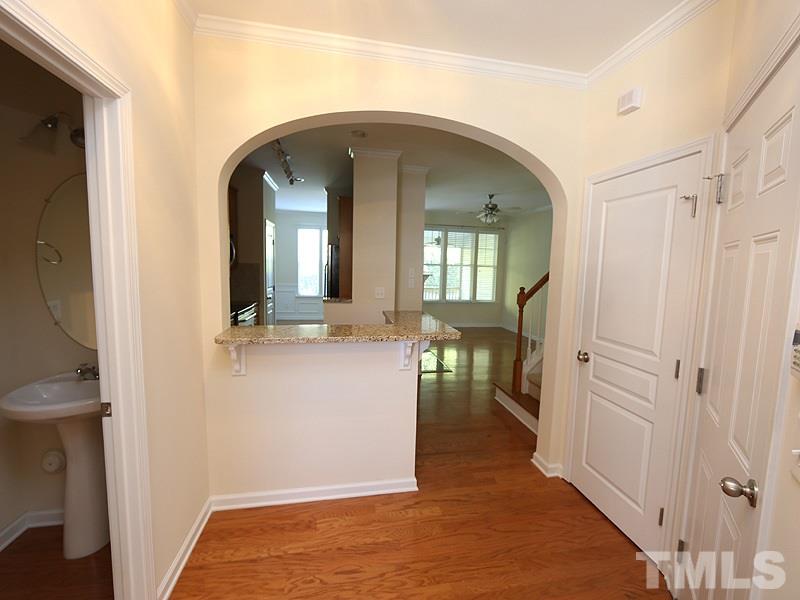 5910 Chivalry Court Raleigh, NC 27612 - Photo 4 of 25 Gallery Image 4