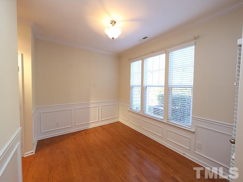 5910 Chivalry Court Raleigh, NC 27612 - Photo 8 of 25 Gallery Image 8