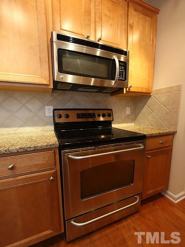 5910 Chivalry Court Raleigh, NC 27612 - Photo 10 of 25 Gallery Image 10