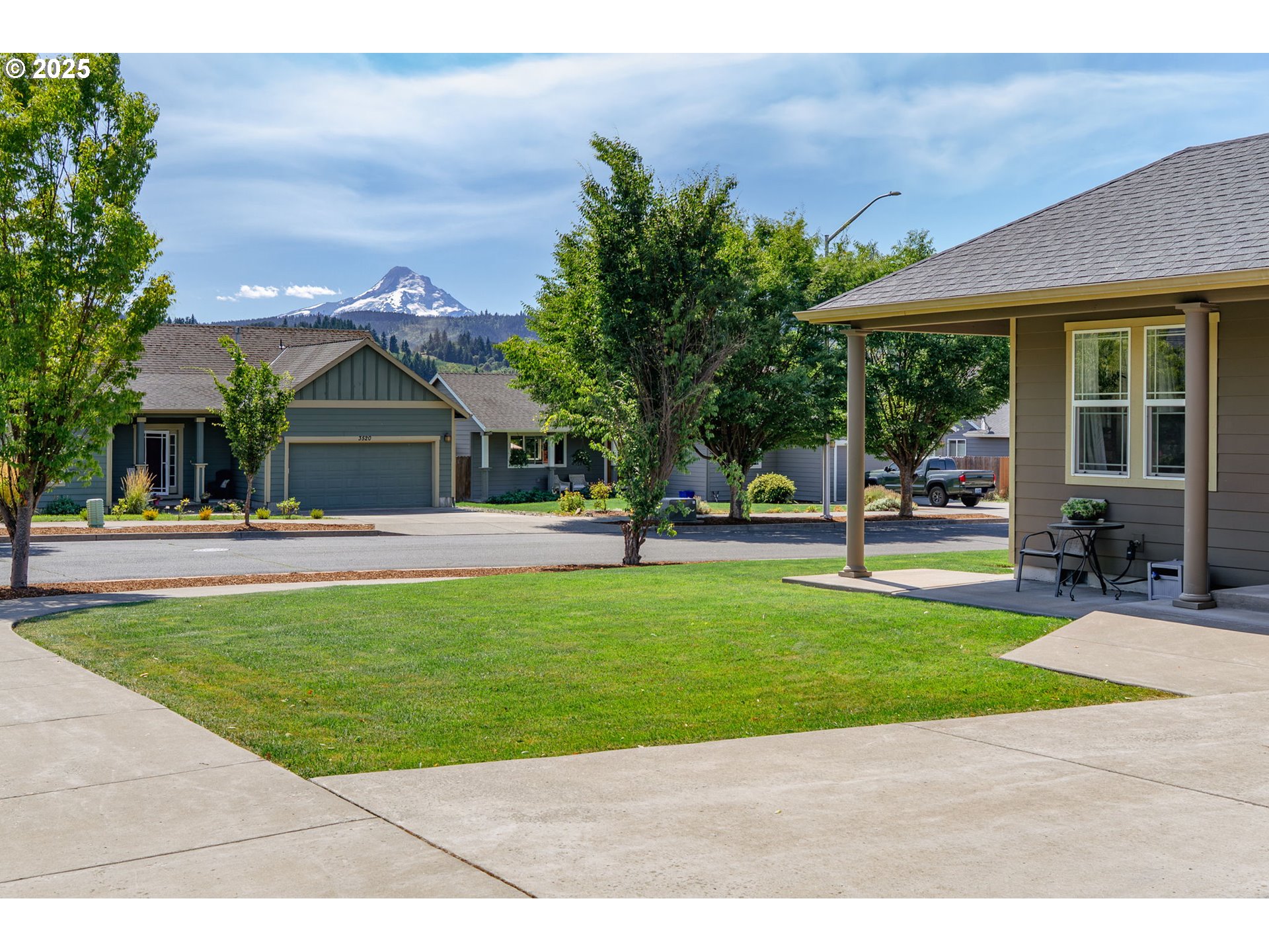 3529 Jones Loop Hood River, OR 97031 - Photo 2 of 39 a house view with a garden space