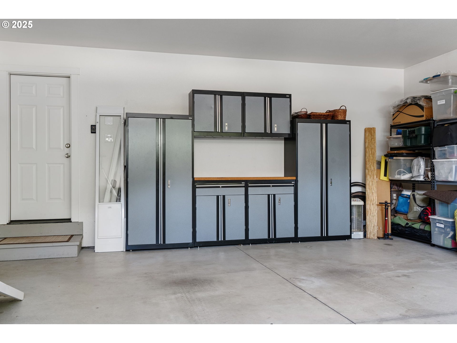 3529 Jones Loop Hood River, OR 97031 - Photo 28 of 39 a view of a livingroom with furniture