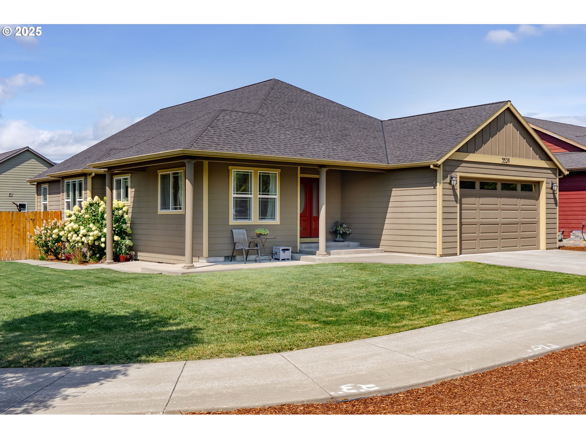 3529 Jones Loop Hood River, OR 97031 - Photo 33 of 39 a front view of a house with a yard