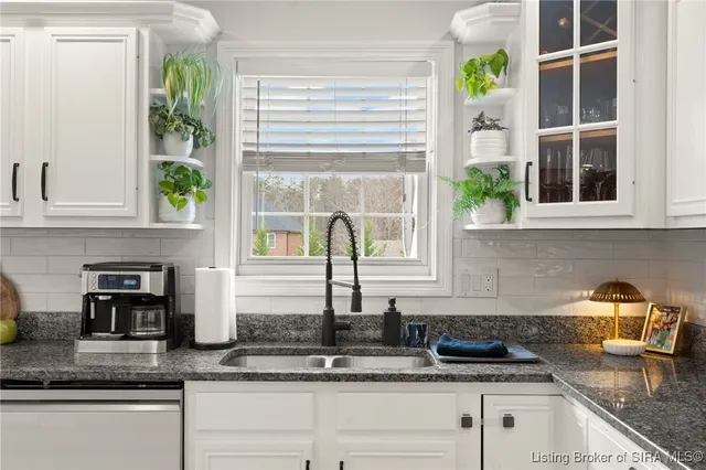 $459,900 | 12027 Eagle Knoll Drive, Sellersburg, IN 47172