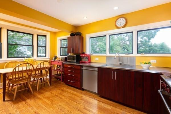55 Huntington Road Newton, MA 02458 - Photo 11 of 32 Gallery Image 11