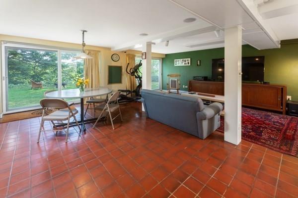 55 Huntington Road Newton, MA 02458 - Photo 27 of 32 Gallery Image 27