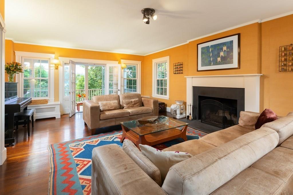 55 Huntington Road Newton, MA 02458 - Photo 6 of 32 Gallery Image 6