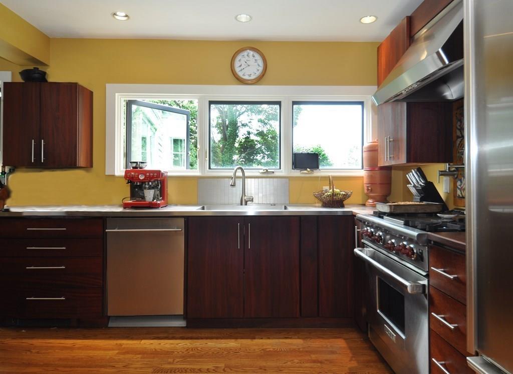 55 Huntington Road Newton, MA 02458 - Photo 10 of 32 Gallery Image 10