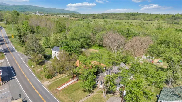 $225,500 | 5297 Peaks Road, Bedford, VA 24523