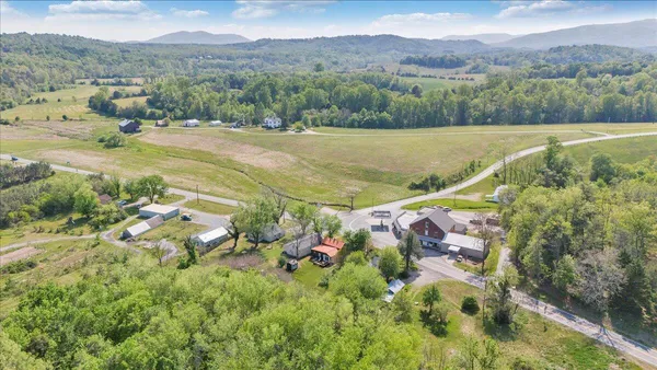 $225,500 | 5297 Peaks Road, Bedford, VA 24523