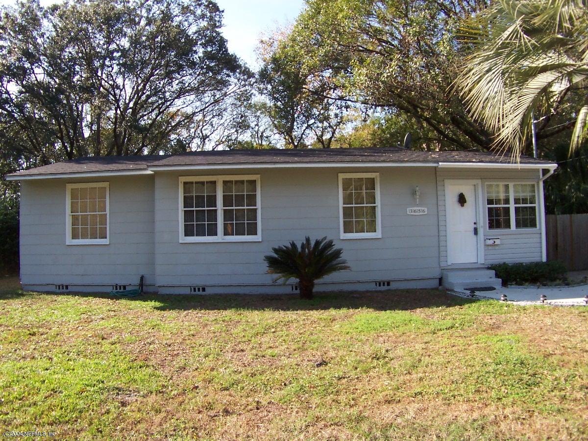 3656 Cascade Road Jacksonville, FL 32207 - Photo 1 of 9 Front View