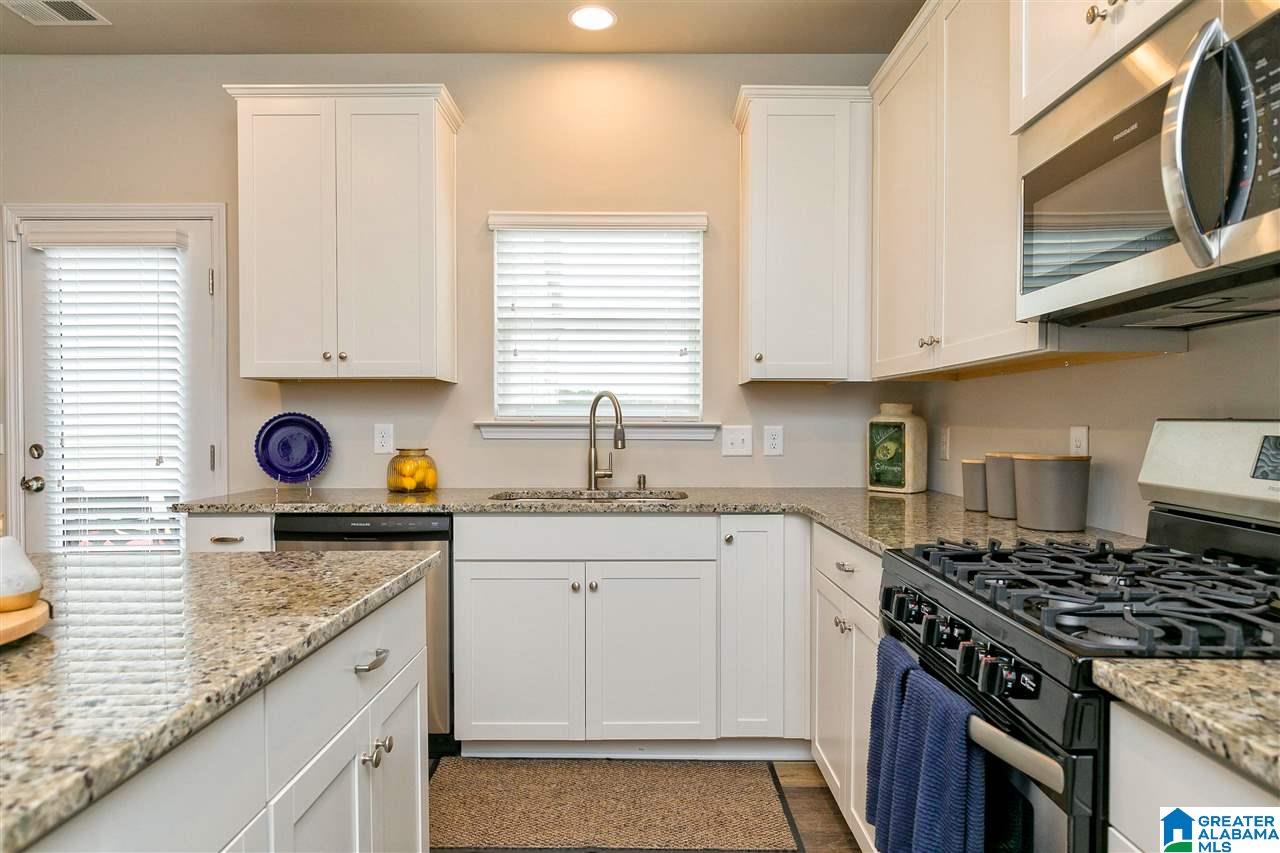 8632 Clarke Lane Leeds, AL 35094 - Photo 9 of 13