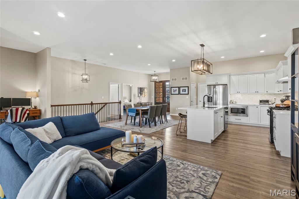 2426 Sunset Ridge Drive Columbia, IL 62236 - Photo 17 of 52