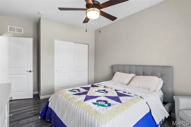 $499,900 | 2426 Sunset Ridge Drive, Columbia, IL 62236