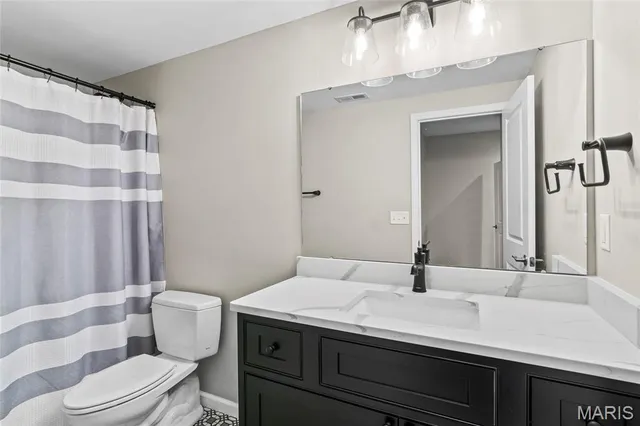 $499,900 | 2426 Sunset Ridge Drive, Columbia, IL 62236