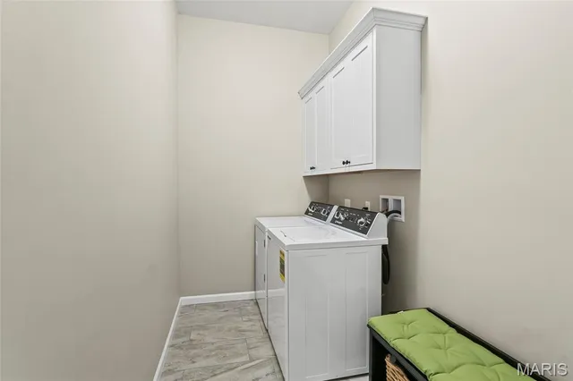 $499,900 | 2426 Sunset Ridge Drive, Columbia, IL 62236