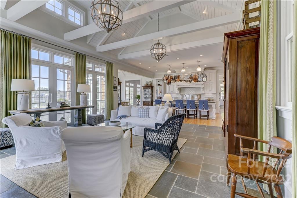 2178 Sandlapper Drive York, SC 29745 - Photo 11 of 48