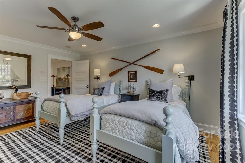 2178 Sandlapper Drive York, SC 29745 - Photo 36 of 48