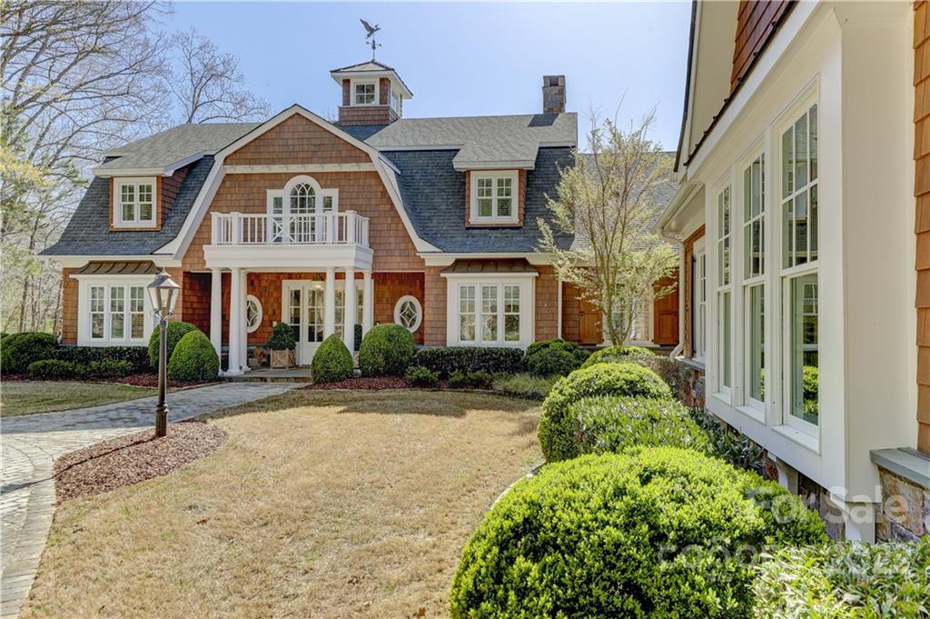 2178 Sandlapper Drive York, SC 29745 - Photo 4 of 48