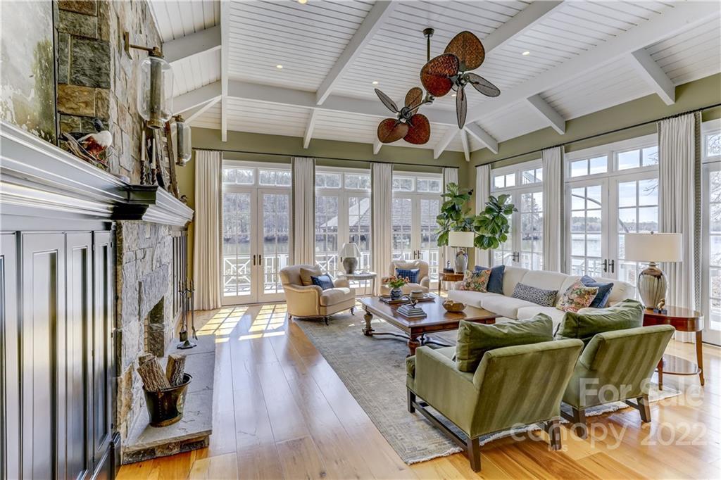 2178 Sandlapper Drive York, SC 29745 - Photo 8 of 48