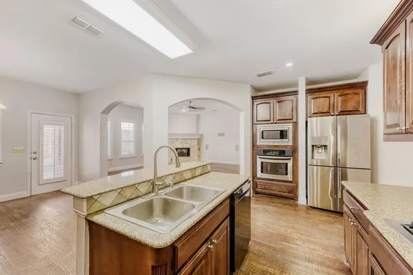 $590,000 | 6911 Bradford Estates Drive, Sachse, TX 75048