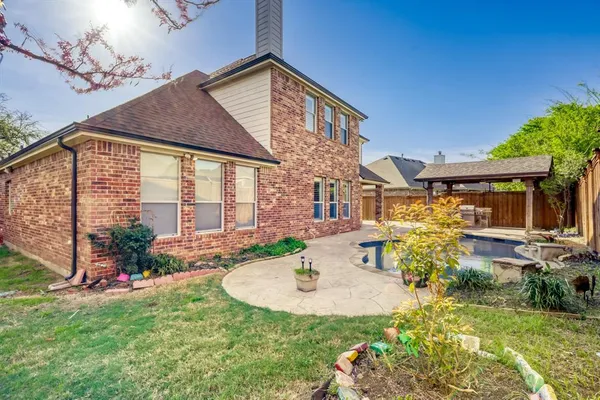 $590,000 | 6911 Bradford Estates Drive, Sachse, TX 75048