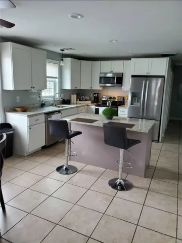 $689,000 | 69 Courtland Street, Providence, RI 02909