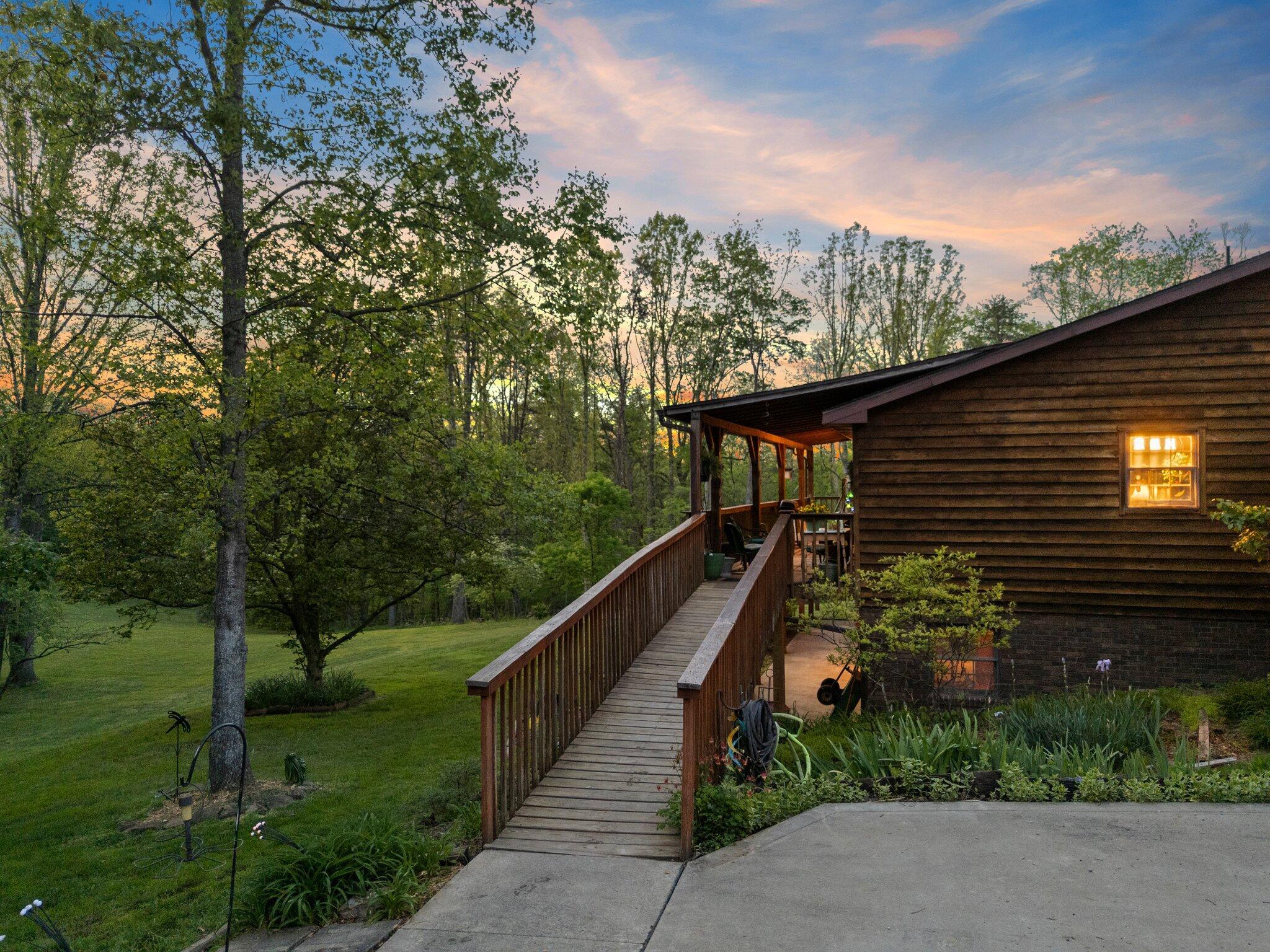 26975 Chapel Ridge Road Logan, OH 43138 - Photo 33 of 98 RANCH TWILIGHT