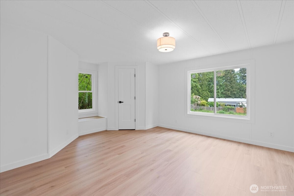 7410 Old Military Road Northeast, Unit 1A Bremerton, WA 98311 - Photo 28 of 32