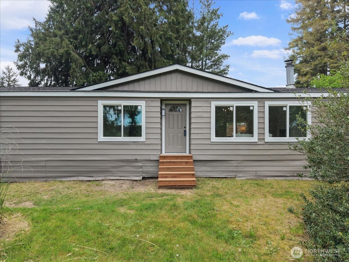 7410 Old Military Road Northeast, Unit 1A Bremerton, WA 98311 - Photo 3 of 32