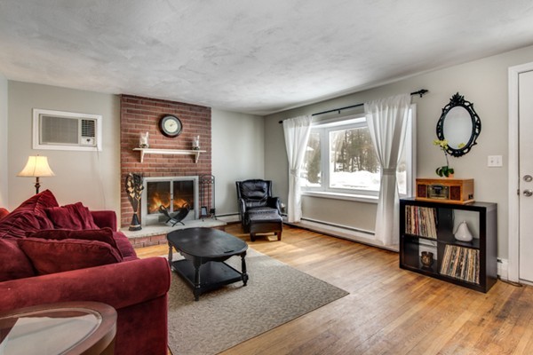 5 Kimbrough Road Billerica, MA 01821 - Photo 3 of 30 Gallery Image 3