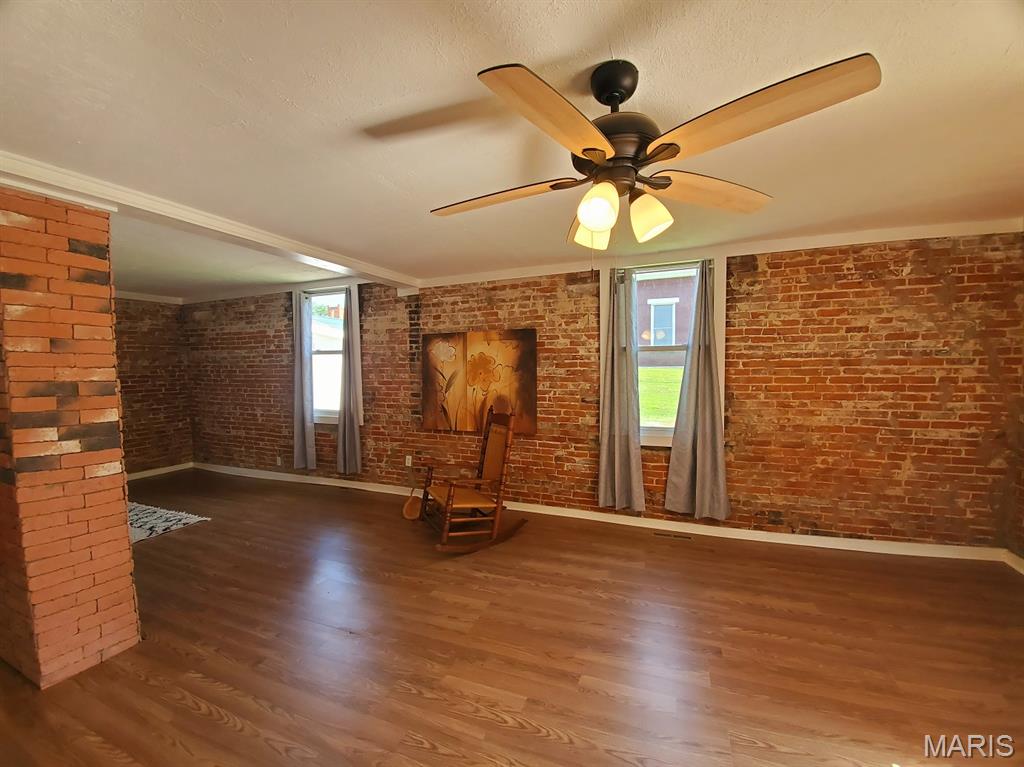 107 North 3rd La La Grange, MO 63448 - Photo 6 of 43