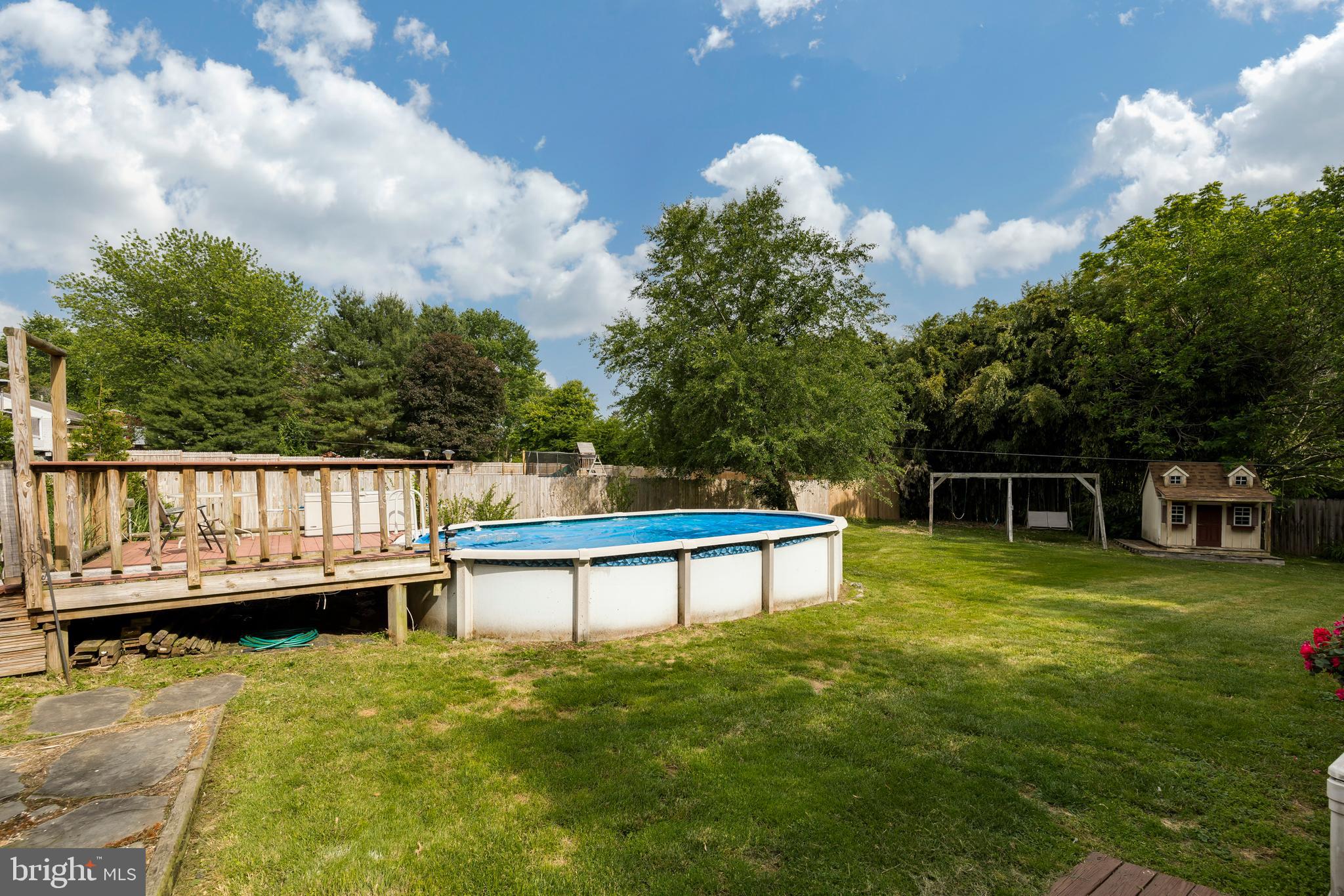 269 Stony Run Road Spring City, PA 19475 - Photo 24 of 30 Back yard/pool