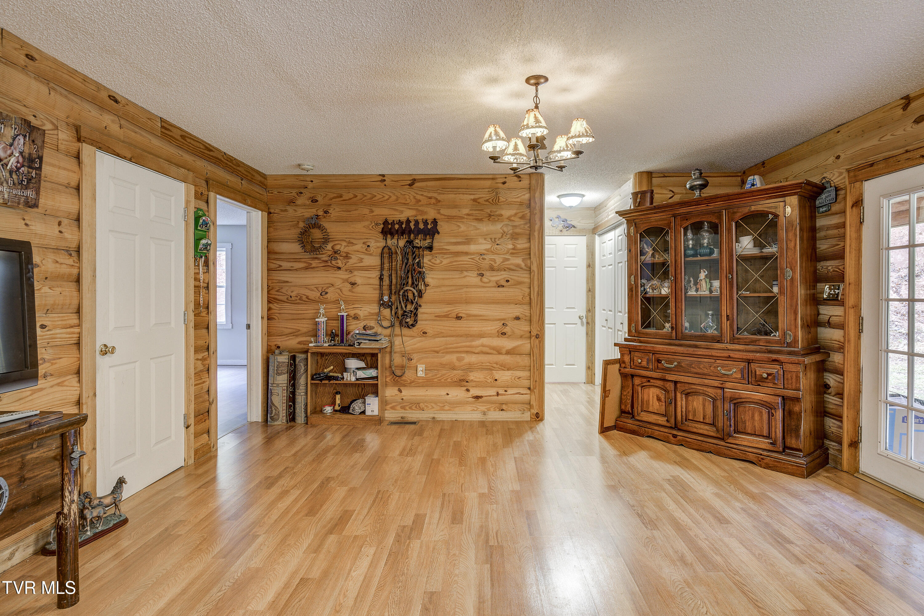 109 Triangle B Drive Erwin, TN 37650 - Photo 11 of 30 Triangle-9