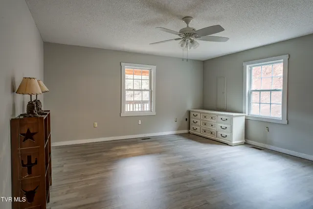 $499,000 | 109 Triangle B Drive, Erwin, TN 37650