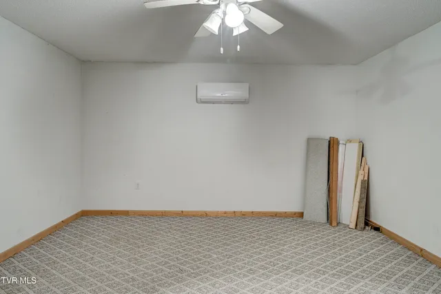 $499,000 | 109 Triangle B Drive, Erwin, TN 37650