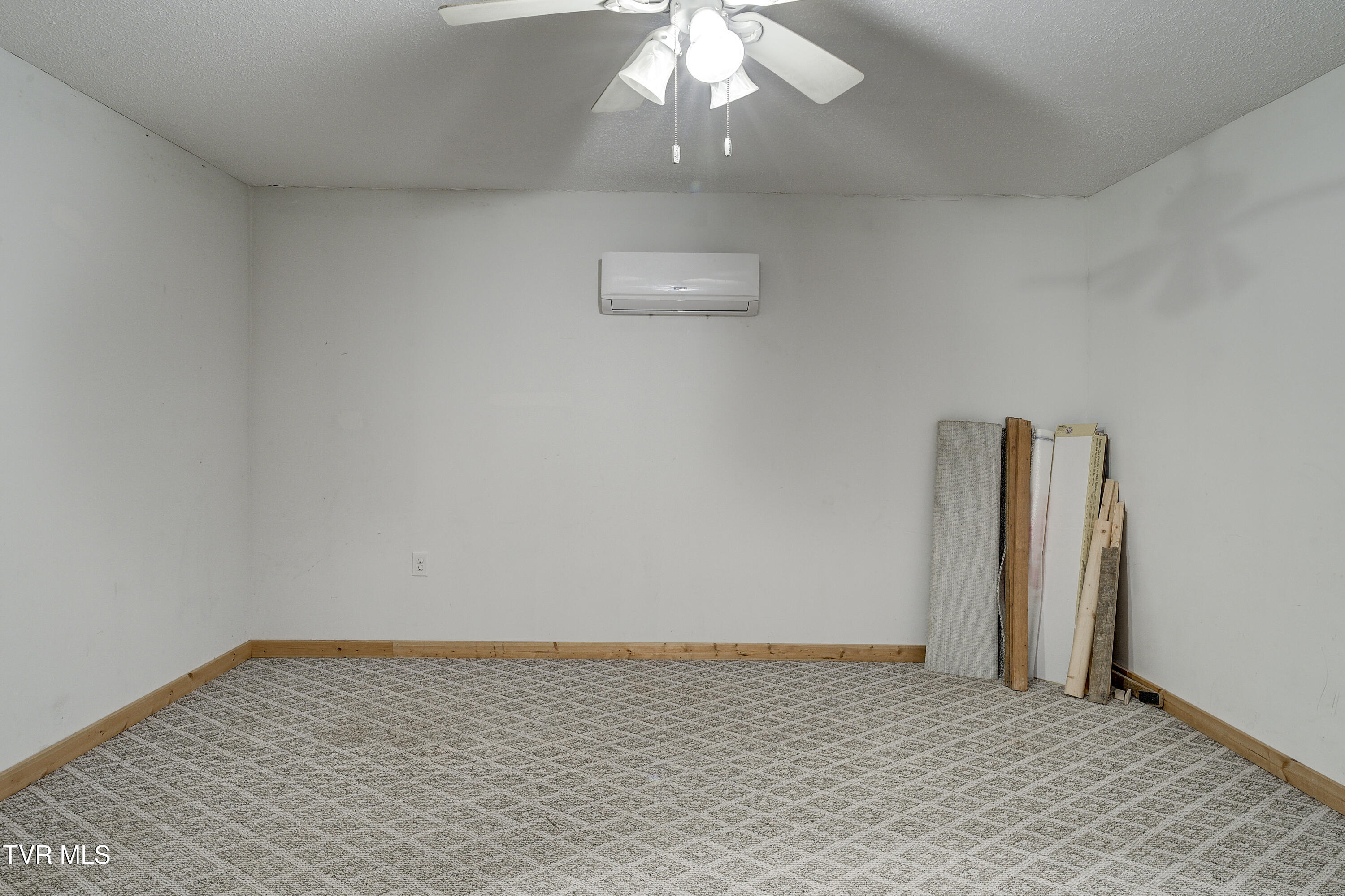 109 Triangle B Drive Erwin, TN 37650 - Photo 21 of 30 Triangle-19