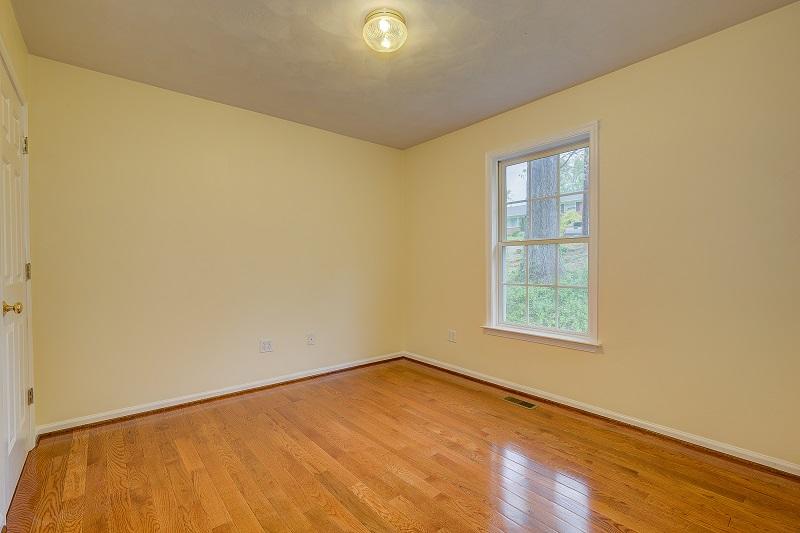 4514 Stonewall Road Northwest Roanoke, VA 24017 - Photo 18 of 25 66