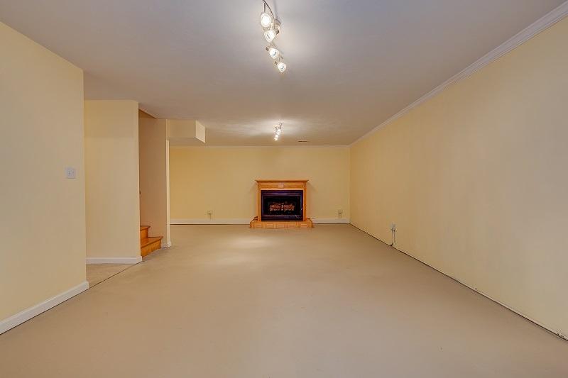 4514 Stonewall Road Northwest Roanoke, VA 24017 - Photo 21 of 25 73