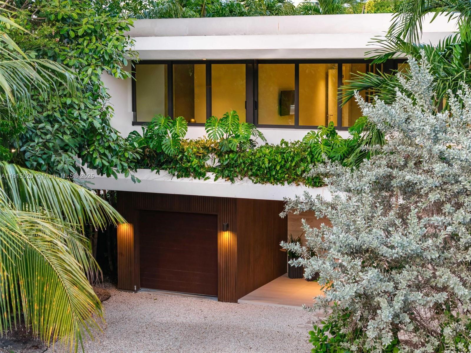 77 Southwest 18th Terrace Miami, FL 33129 - Photo 2 of 90