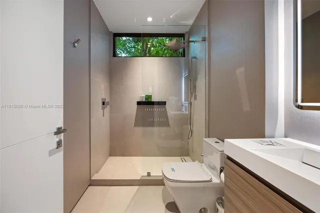 $55,000 | 77 Southwest 18th Terrace, Miami, FL 33129