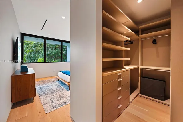 $55,000 | 77 Southwest 18th Terrace, Miami, FL 33129