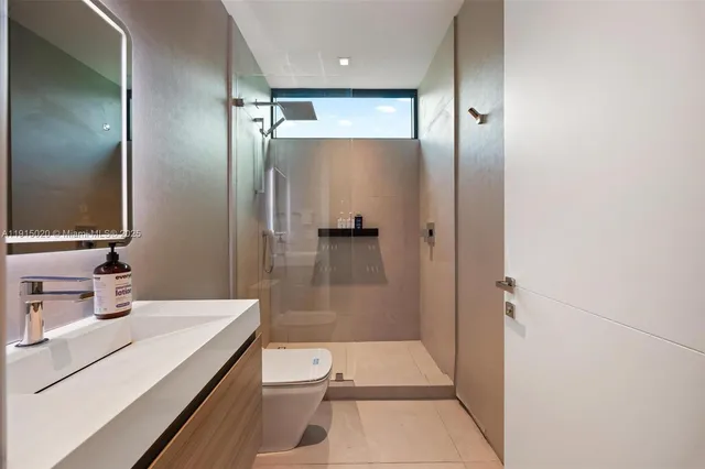 $55,000 | 77 Southwest 18th Terrace, Miami, FL 33129