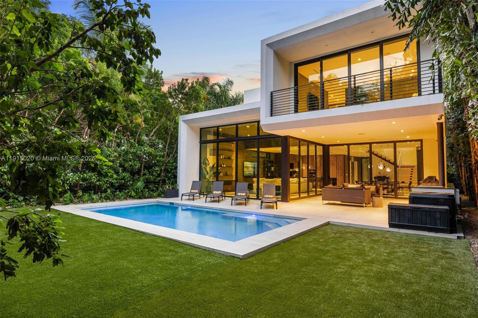 77 Southwest 18th Terrace Miami, FL 33129 - Photo 82 of 90