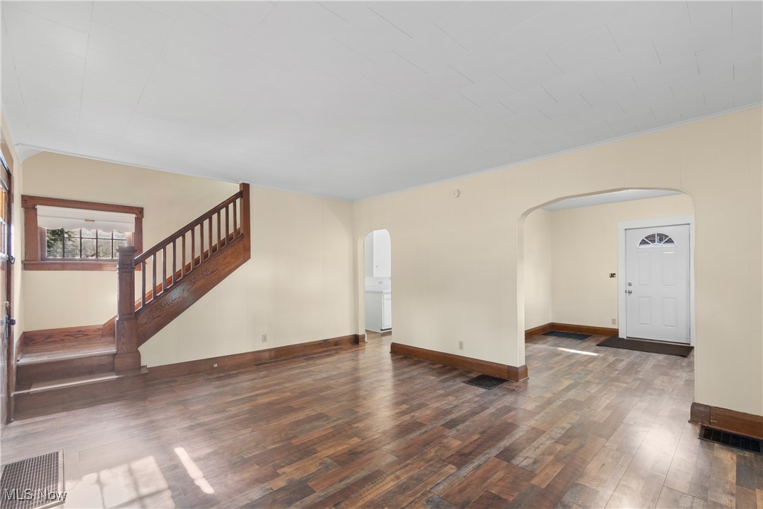 631 Walnut Road Southwest Massillon, OH 44647 - Photo 7 of 26 Gallery Image 7