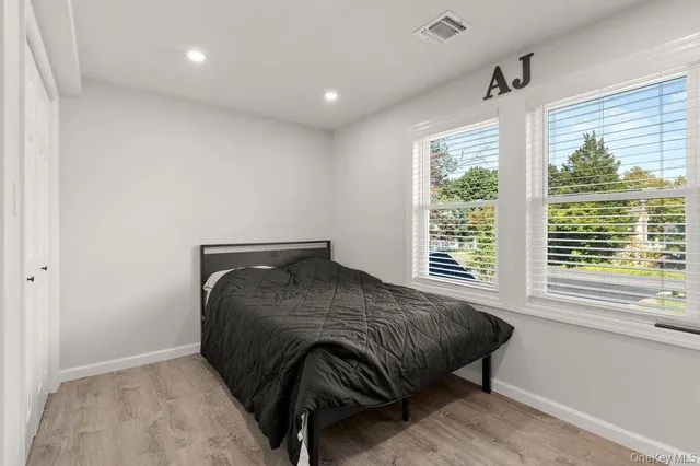 $989,999 | 15 Marcy Avenue, Huntington Station, NY 11746